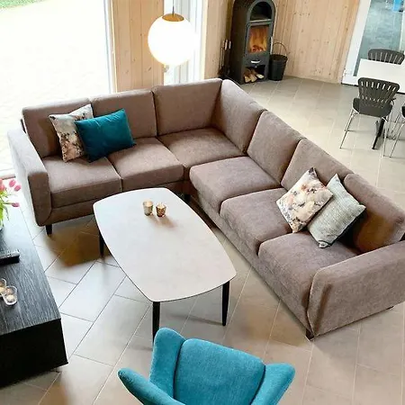 Sleeps 18 Pool Wifi בית נופש Vestermark